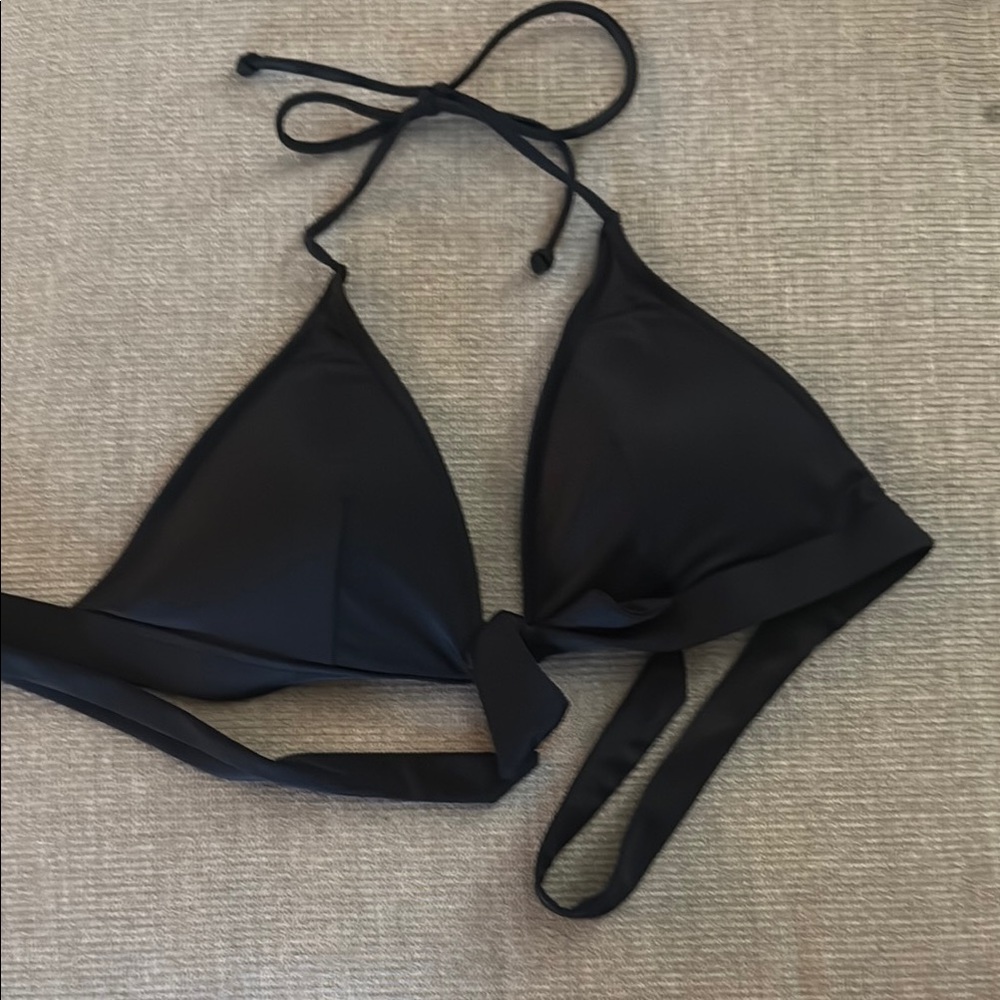 Victoria’s Secret Classic Black Triangle Bikini Top